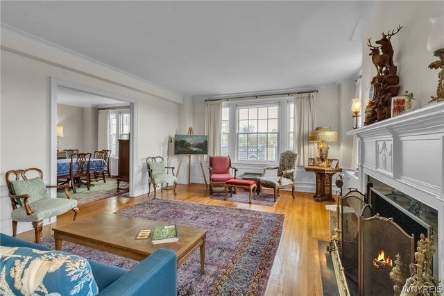 33 Gates Circle 4D, Buffalo, NY 14222