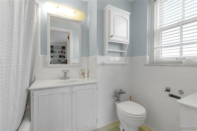 33 Gates Circle 4D, Buffalo, NY 14222