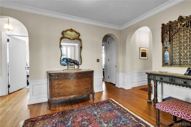 33 Gates Circle 4D, Buffalo, NY 14222