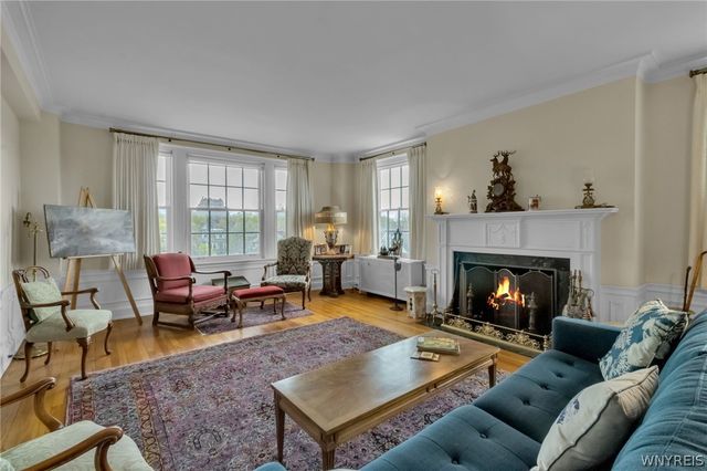 33 Gates Circle 4D, Buffalo, NY 14222