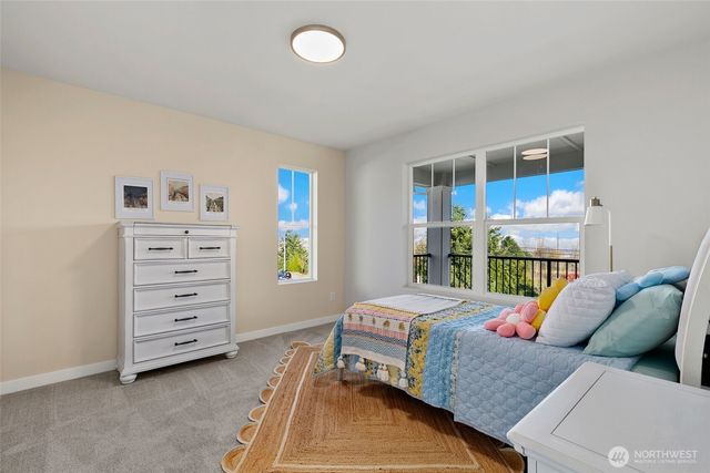 9708 5th Lane SW #10, Seattle, WA 98106