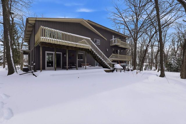 W3907 SILICA ROAD, Fond Du Lac, WI 54937