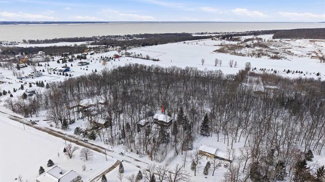 W3907 SILICA ROAD, Fond Du Lac, WI 54937