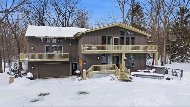 W3907 SILICA ROAD, Fond Du Lac, WI 54937
