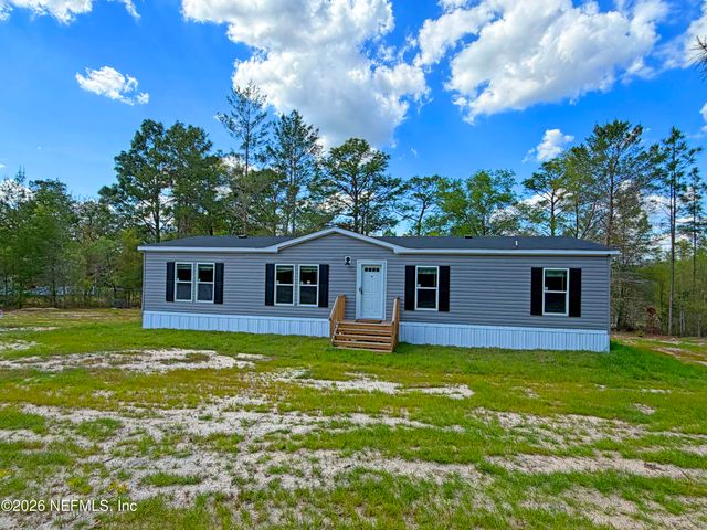 194 WHIRLWIND Loop, Hawthorne, FL 32640