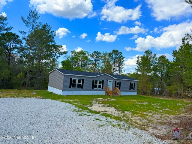 194 WHIRLWIND Loop, Hawthorne, FL 32640