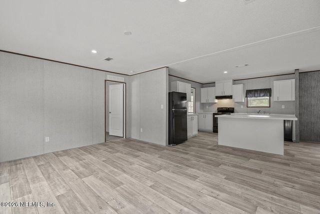 194 WHIRLWIND Loop, Hawthorne, FL 32640