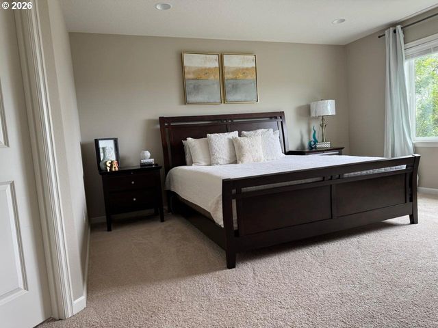 15910 Nw HECKMAN Ln, Portland, OR 97229