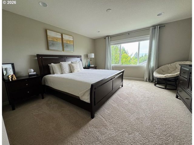 15910 Nw HECKMAN Ln, Portland, OR 97229