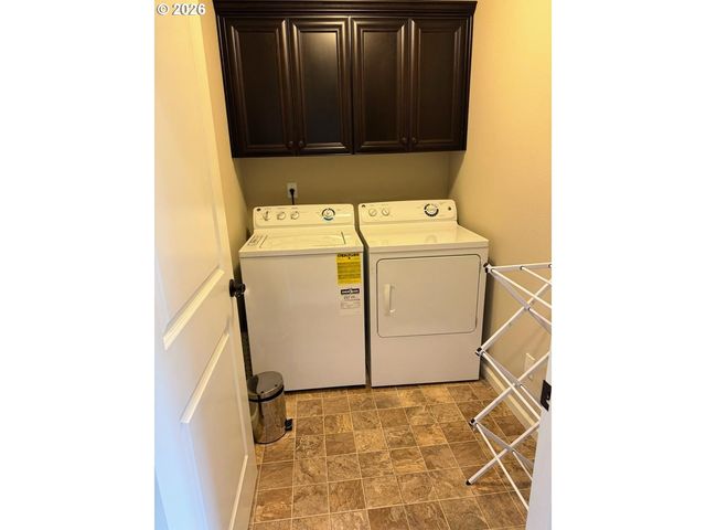 15910 Nw HECKMAN Ln, Portland, OR 97229