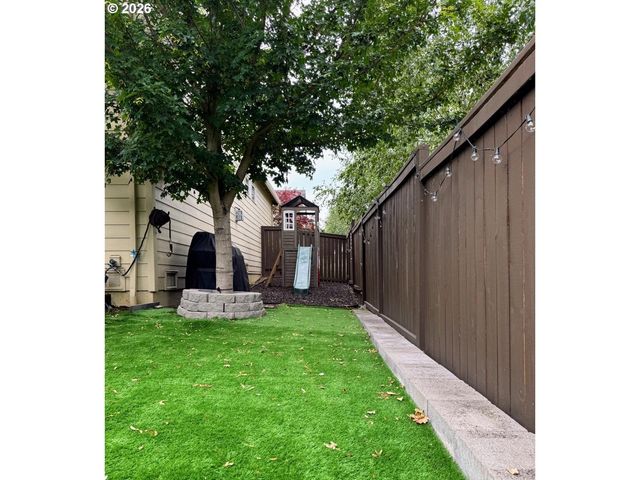 15910 Nw HECKMAN Ln, Portland, OR 97229