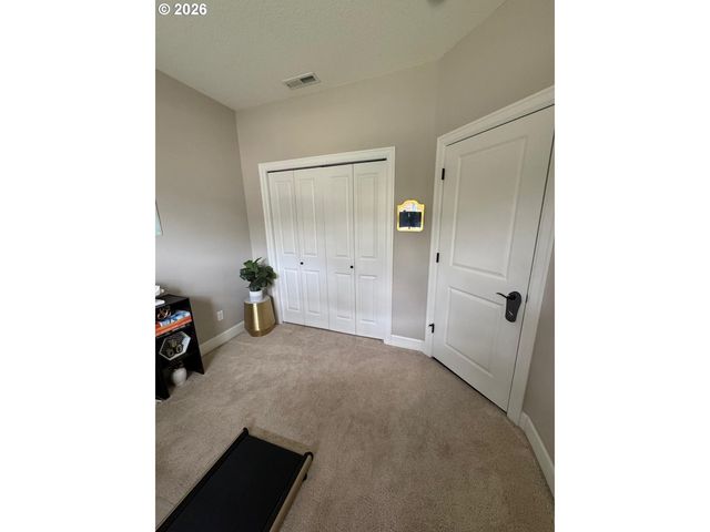 15910 Nw HECKMAN Ln, Portland, OR 97229