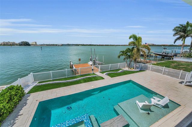 804 BAY POINT DRIVE, Madeira Beach, FL 33708