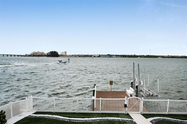 804 BAY POINT DRIVE, Madeira Beach, FL 33708