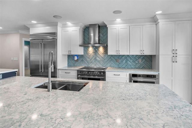 804 BAY POINT DRIVE, Madeira Beach, FL 33708