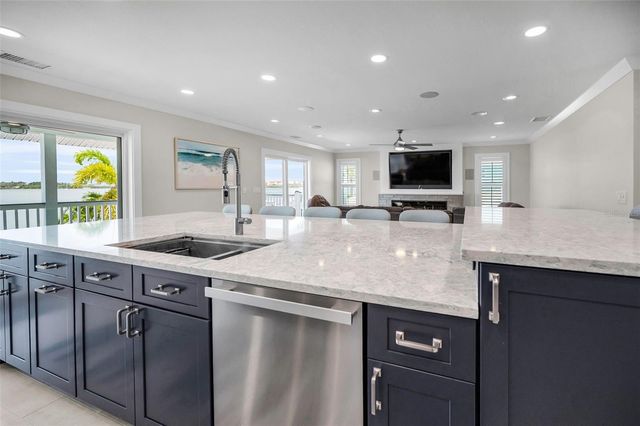 804 BAY POINT DRIVE, Madeira Beach, FL 33708