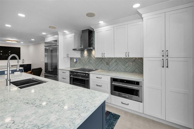 804 BAY POINT DRIVE, Madeira Beach, FL 33708