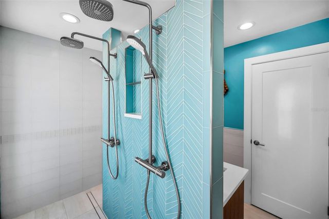 804 BAY POINT DRIVE, Madeira Beach, FL 33708