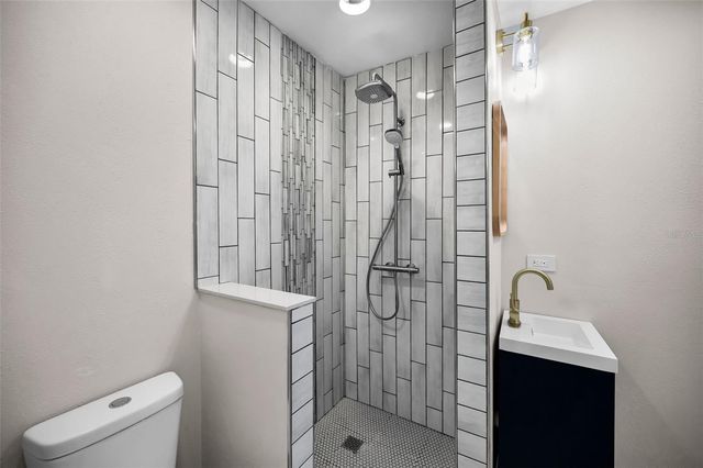 804 BAY POINT DRIVE, Madeira Beach, FL 33708