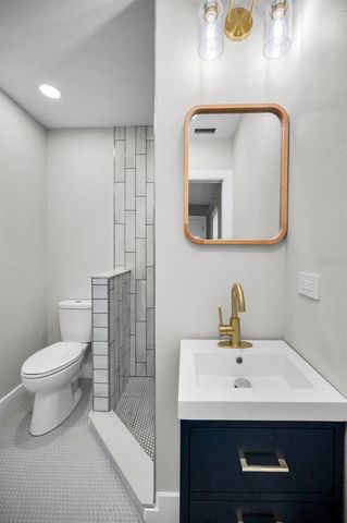 804 BAY POINT DRIVE, Madeira Beach, FL 33708