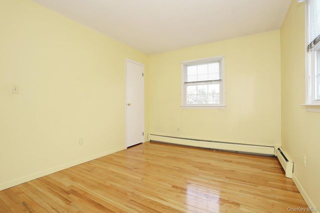 74 Minuteman Circle, Orangeburg, NY 10962