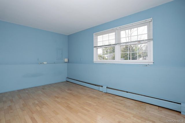74 Minuteman Circle, Orangeburg, NY 10962