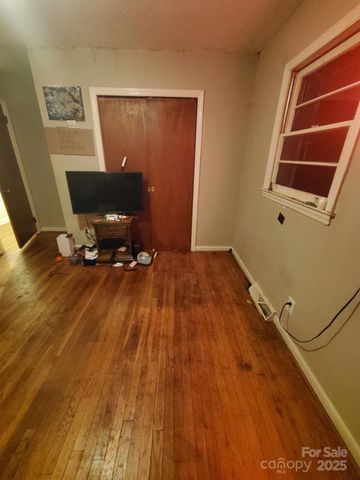 113 Vina Place, Mount Holly, NC 28120