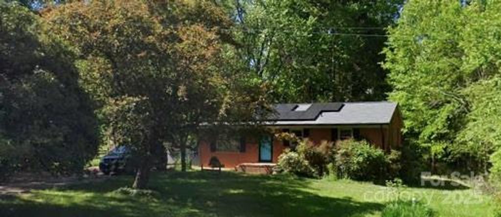 113 Vina Place, Mount Holly, NC 28120