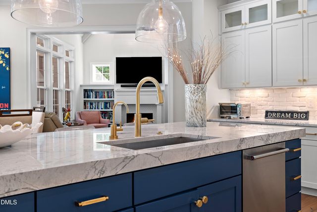 1536 Rock Dove Way, Raleigh, NC 27614