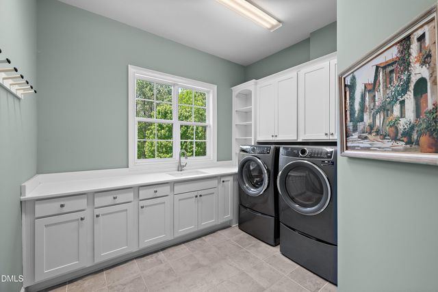 1536 Rock Dove Way, Raleigh, NC 27614