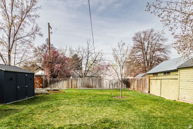 2724 S BEVERLY ST, Salt Lake City, UT 84106