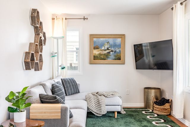 2724 S BEVERLY ST, Salt Lake City, UT 84106