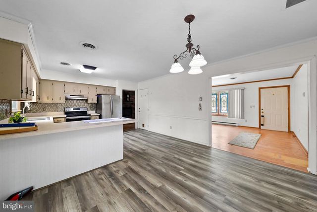 359 CREEK RD, Delran, NJ 08075