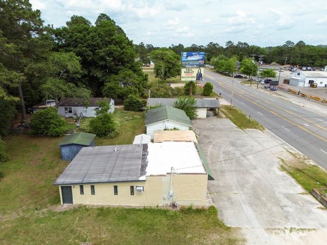 674 Sniders Highway, Walterboro, SC 29488