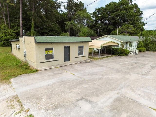 674 Sniders Highway, Walterboro, SC 29488