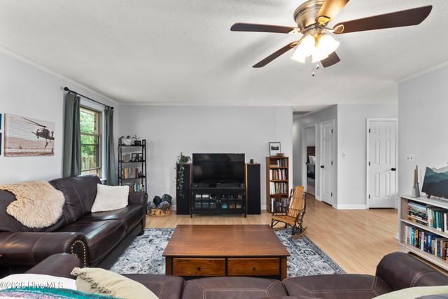 606 Forest Hill Circle, Elizabeth City, NC 27909