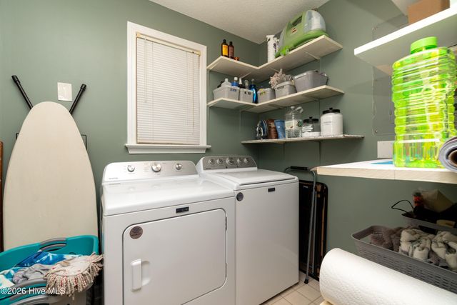 606 Forest Hill Circle, Elizabeth City, NC 27909