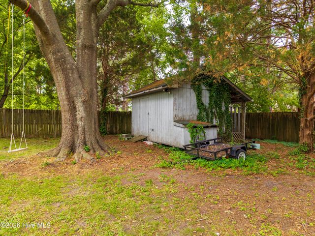 606 Forest Hill Circle, Elizabeth City, NC 27909