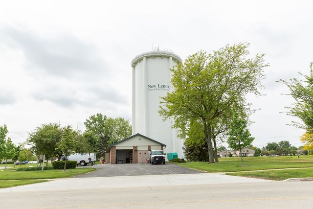671 Sojourn Road, New Lenox, IL 60451