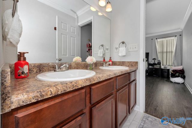 103 Coach Glen Drive, Owens Cross Roads, AL 35763