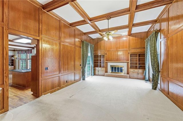 11012 W 125th Street, Overland Park, KS 66213