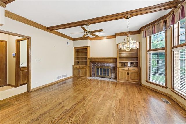 11012 W 125th Street, Overland Park, KS 66213