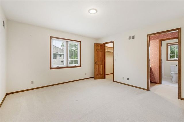11012 W 125th Street, Overland Park, KS 66213
