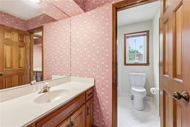 11012 W 125th Street, Overland Park, KS 66213