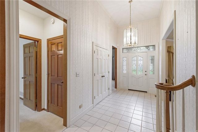 11012 W 125th Street, Overland Park, KS 66213