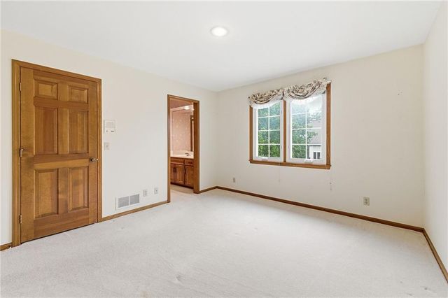 11012 W 125th Street, Overland Park, KS 66213