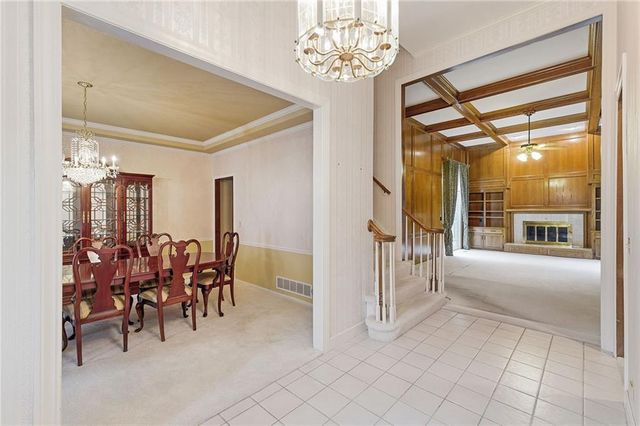 11012 W 125th Street, Overland Park, KS 66213