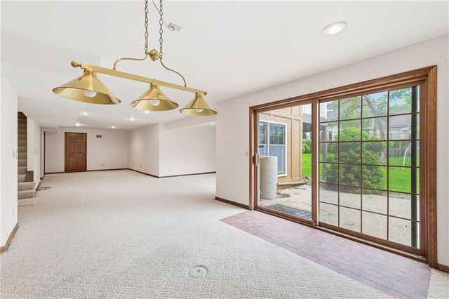 11012 W 125th Street, Overland Park, KS 66213