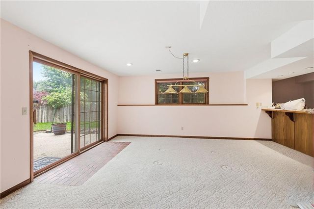 11012 W 125th Street, Overland Park, KS 66213