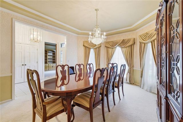 11012 W 125th Street, Overland Park, KS 66213